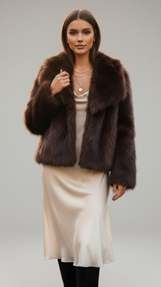 Exklusive Faux Fur Kurzjacke in Dunkelbraun