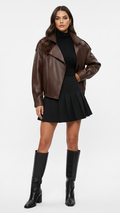 Stylische Jacke mit Lederoptik